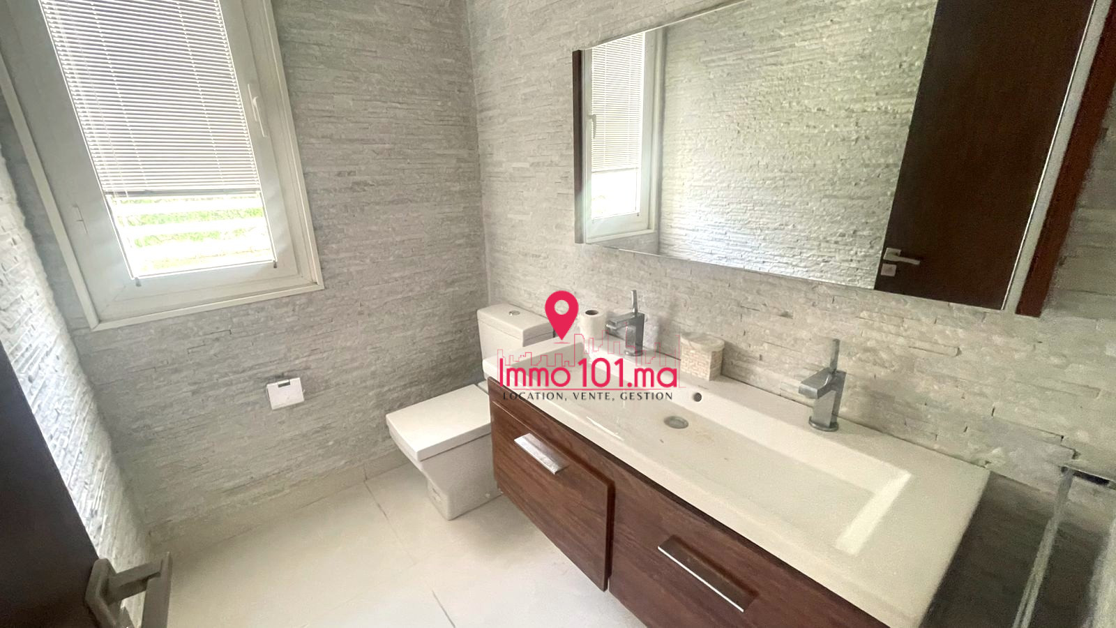 Villa moderne à vendre à Hay Riad SIV2282